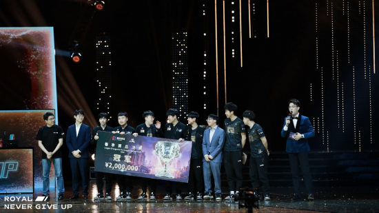 EWC电竞世界杯Dota2半决赛东欧双雄对决